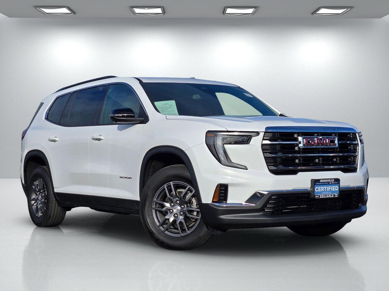 2025 GMC Acadia FWD Elevation