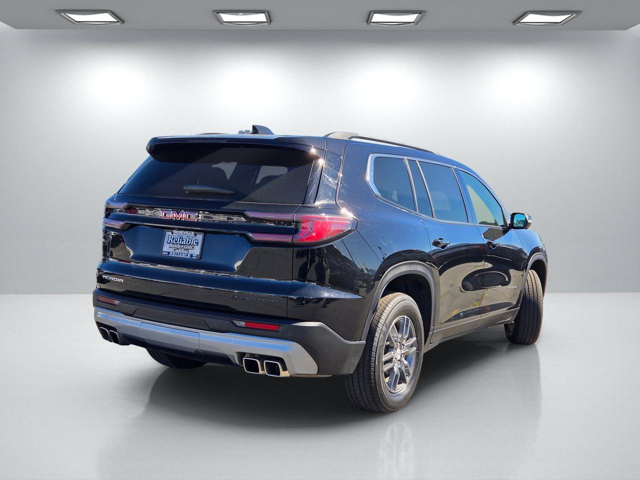 2025 GMC Acadia FWD Elevation Roseville CA