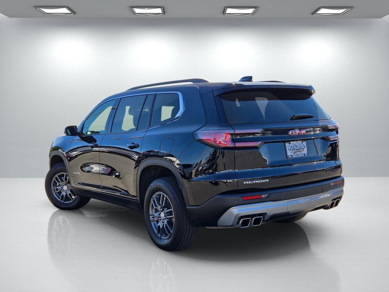 2025 GMC Acadia FWD Elevation Roseville CA