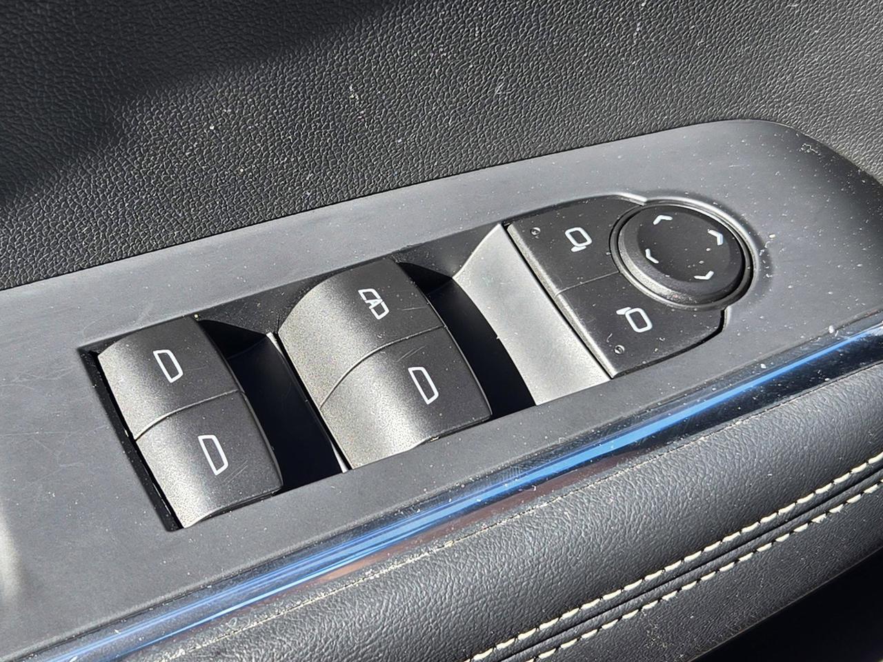 2025 GMC Acadia FWD Elevation Roseville CA