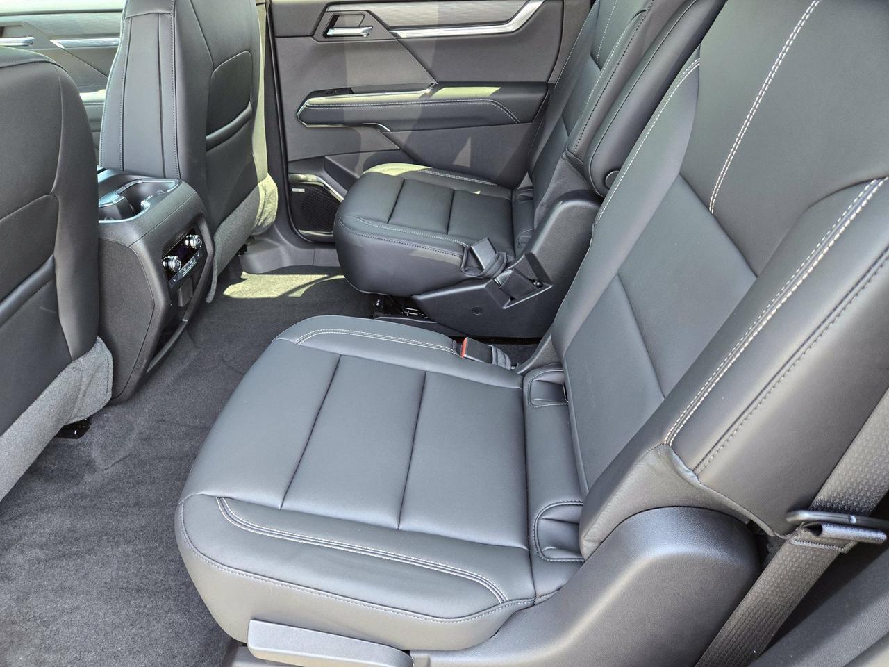 2025 GMC Acadia FWD Elevation Roseville CA