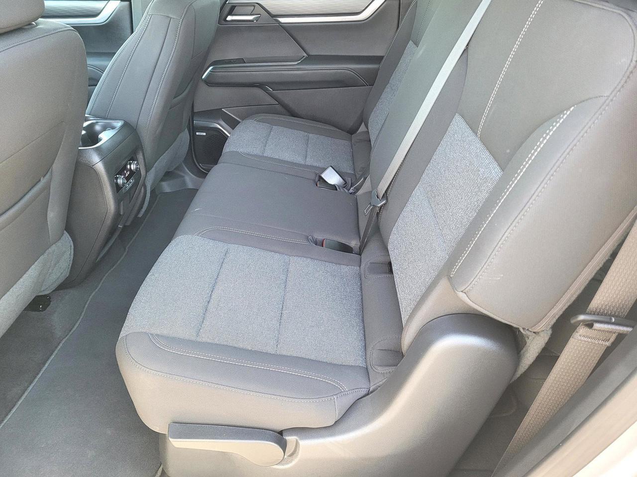 2025 GMC Acadia FWD Elevation Roseville CA