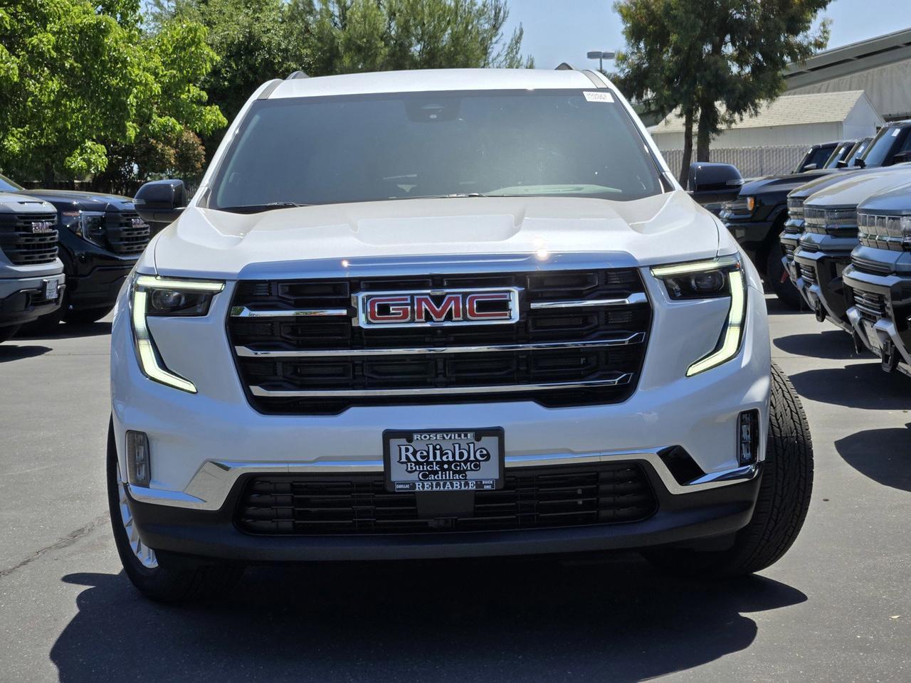 2025 GMC Acadia FWD Elevation