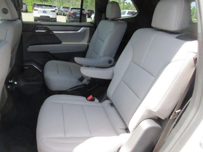 2025 GMC Acadia FWD Elevation Saint George SC