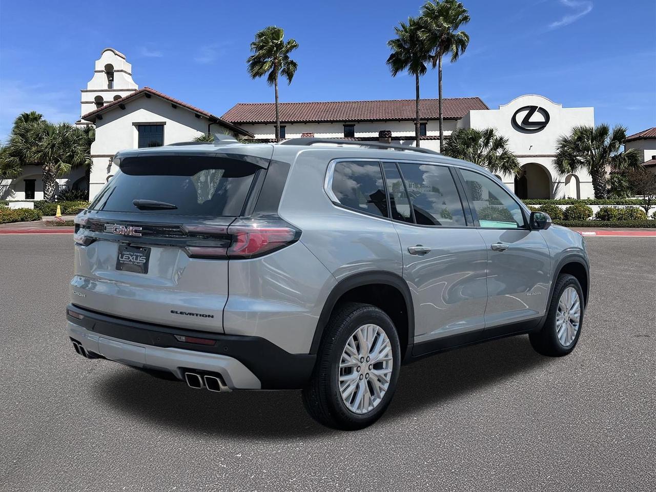 2025 GMC Acadia FWD Elevation