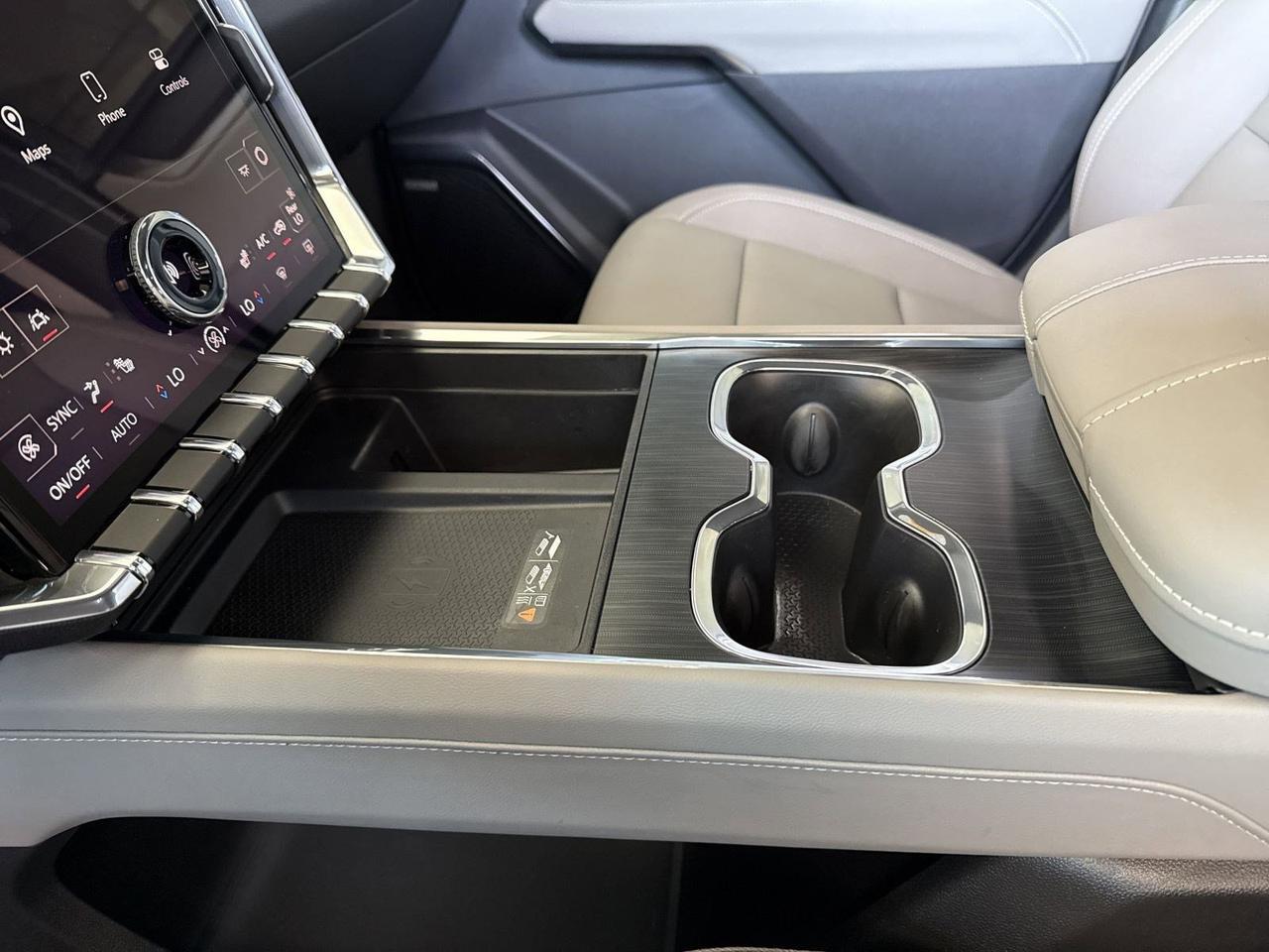 2025 GMC Acadia FWD Elevation San Antonio TX