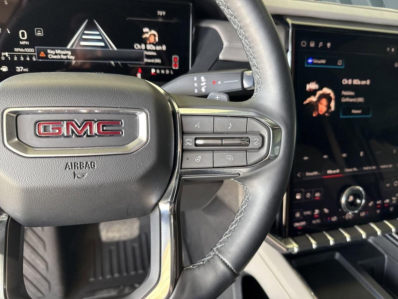 2025 GMC Acadia FWD Elevation San Antonio TX
