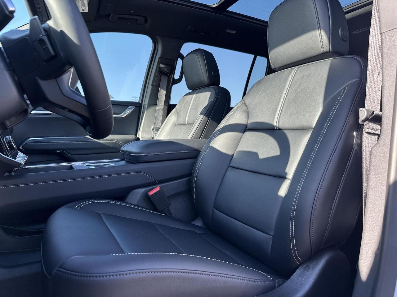 2025 GMC Acadia FWD Elevation Tucson AZ