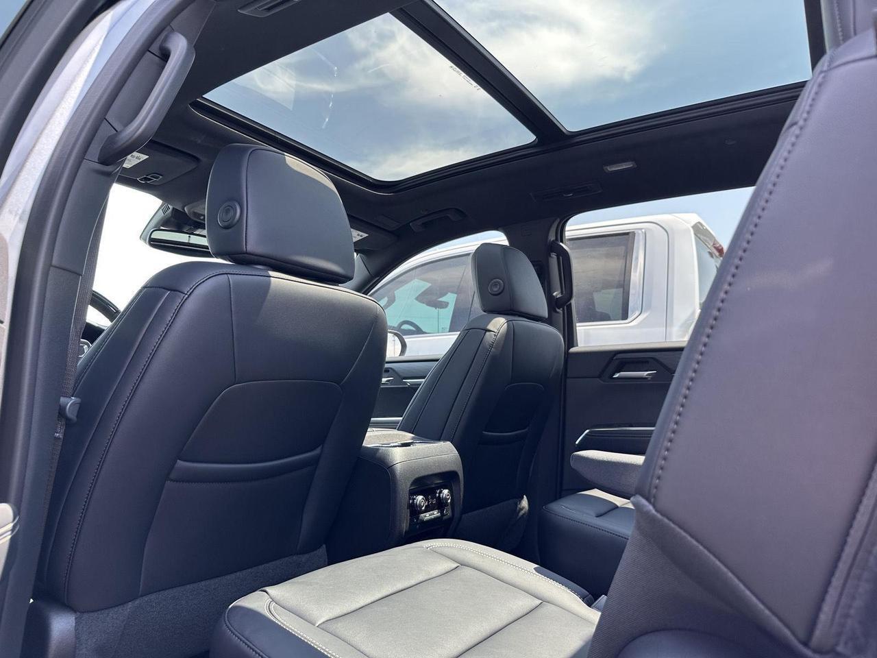 2025 GMC Acadia FWD Elevation Tucson AZ