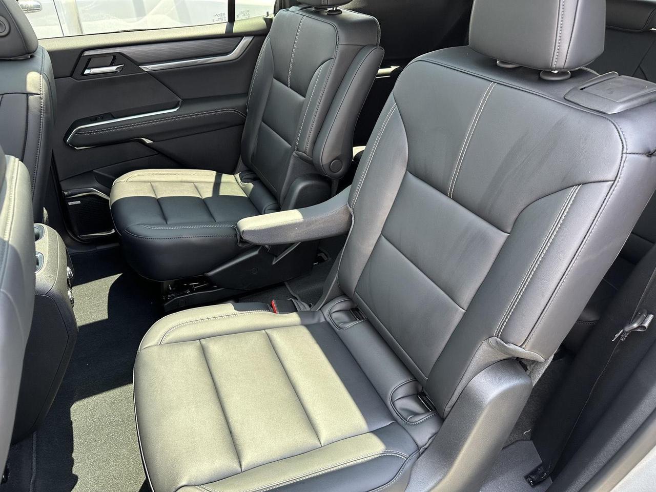 2025 GMC Acadia FWD Elevation Tucson AZ