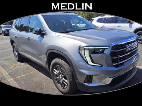 2025 GMC Acadia FWD Elevation Wilson NC