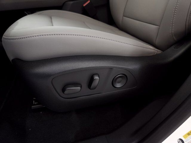 2025 GMC Acadia FWD Elevation Wilson NC