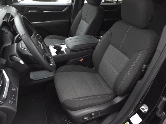 2025 GMC Acadia FWD Elevation Wilson NC