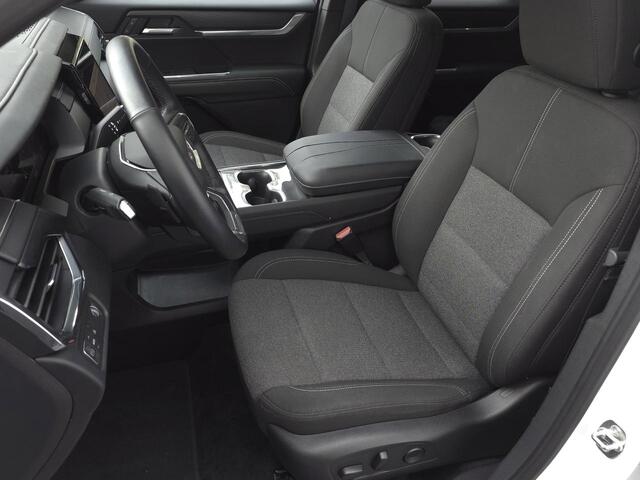 2025 GMC Acadia FWD Elevation Wilson NC