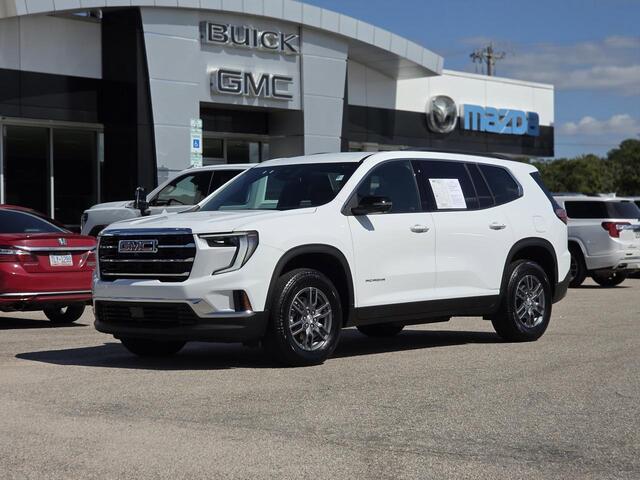 2025 GMC Acadia FWD Elevation Wilson NC