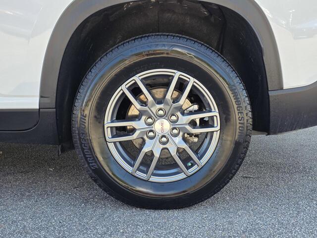 2025 GMC Acadia FWD Elevation Wilson NC