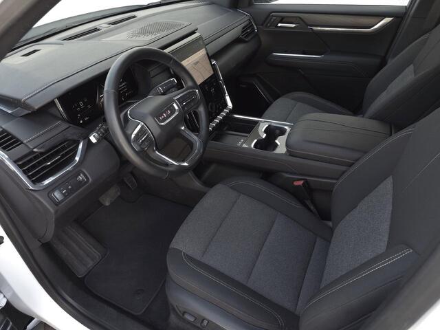 2025 GMC Acadia FWD Elevation Wilson NC