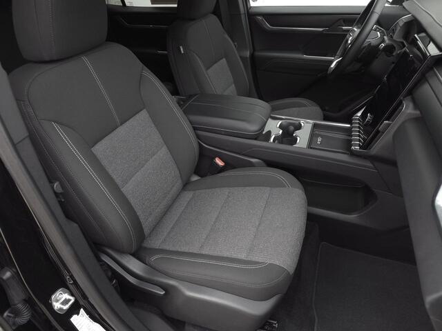 2025 GMC Acadia FWD Elevation Wilson NC