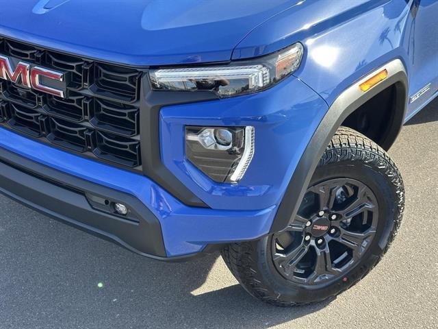 2025 Gmc Canyon Elevation photo 18