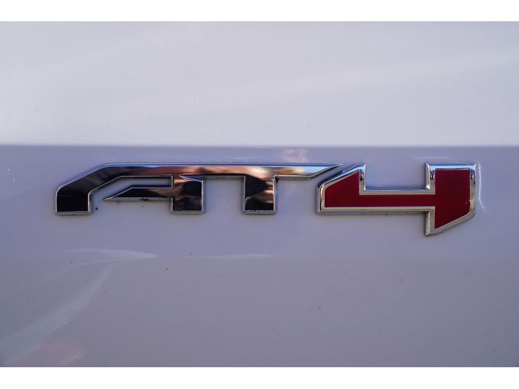 2025 GMC Canyon 4WD AT4 Huntington UT