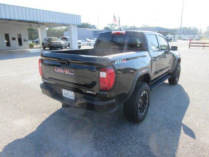 2025 GMC Canyon 4WD AT4 Saint George SC