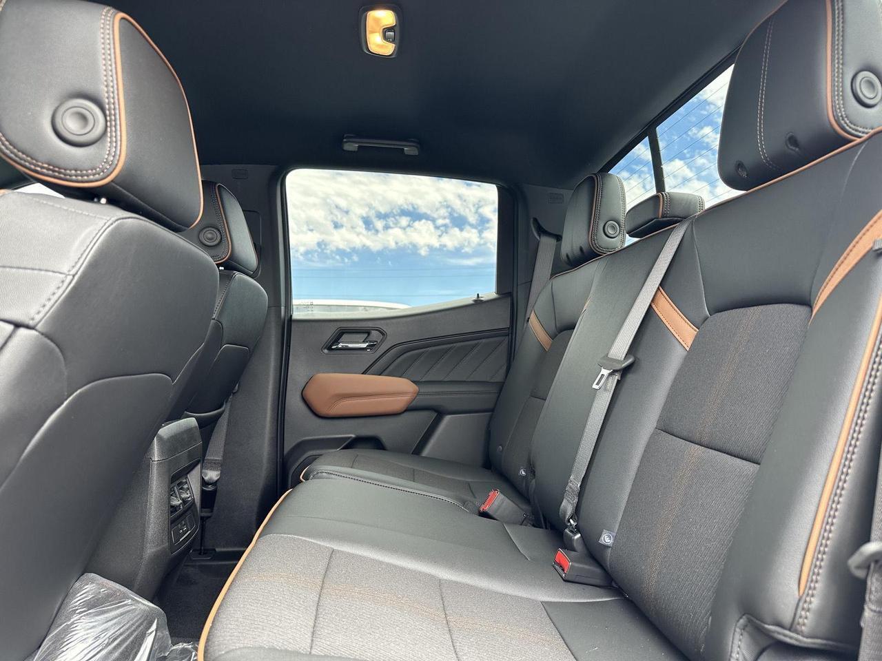 2025 GMC Canyon 4WD AT4 Tucson AZ