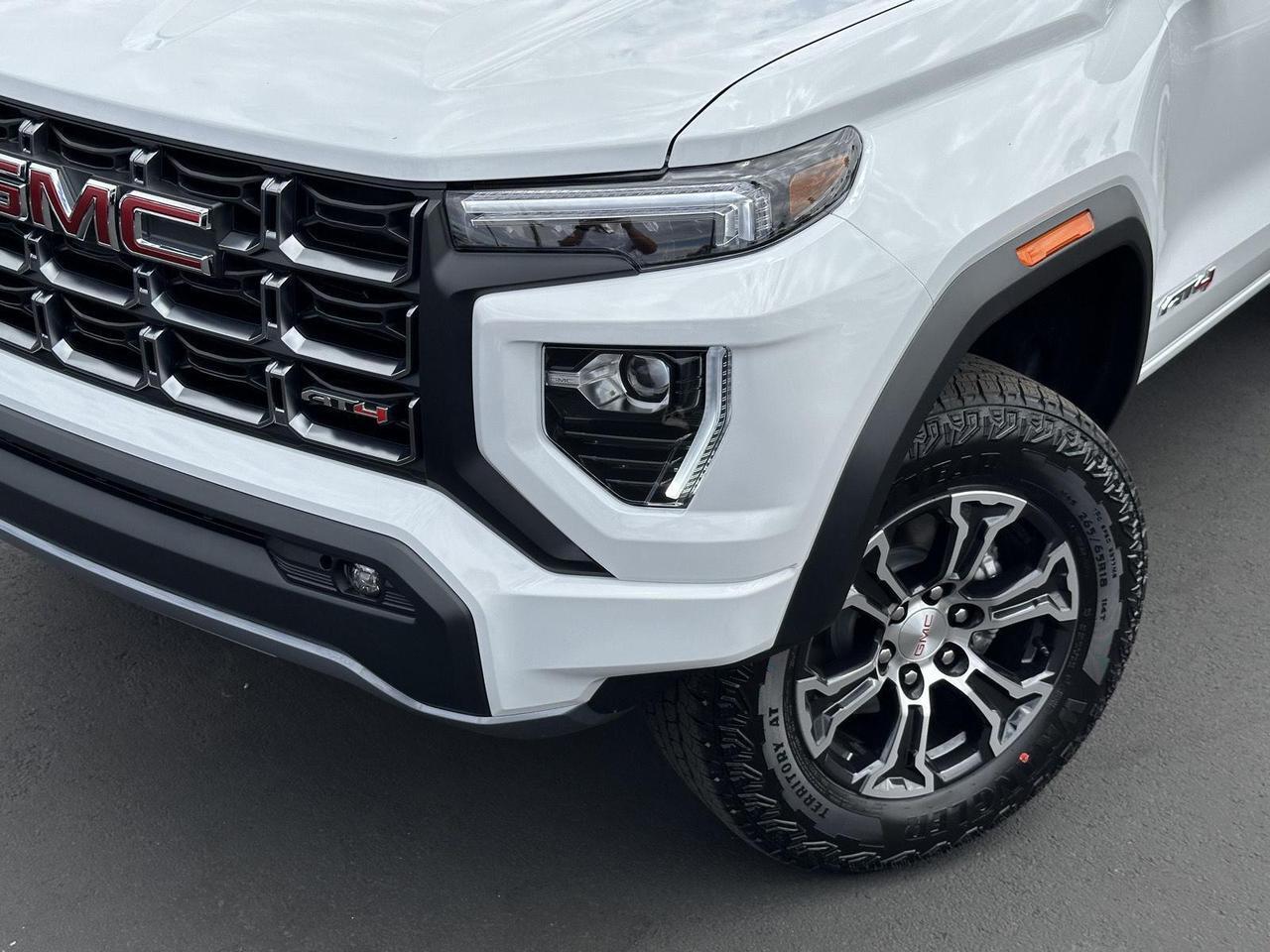2025 GMC Canyon 4WD AT4 Tucson AZ