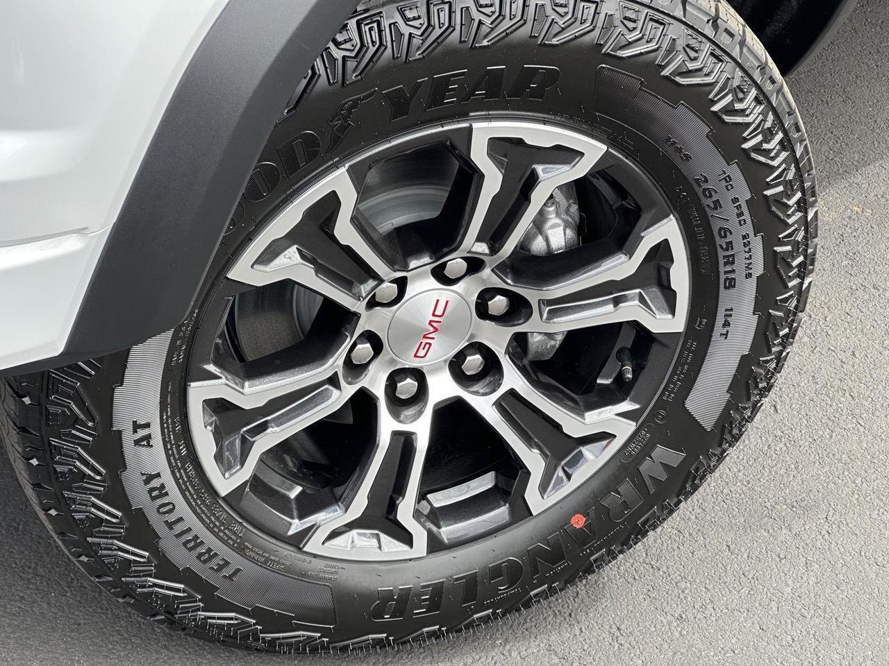 2025 GMC Canyon 4WD AT4 Tucson AZ