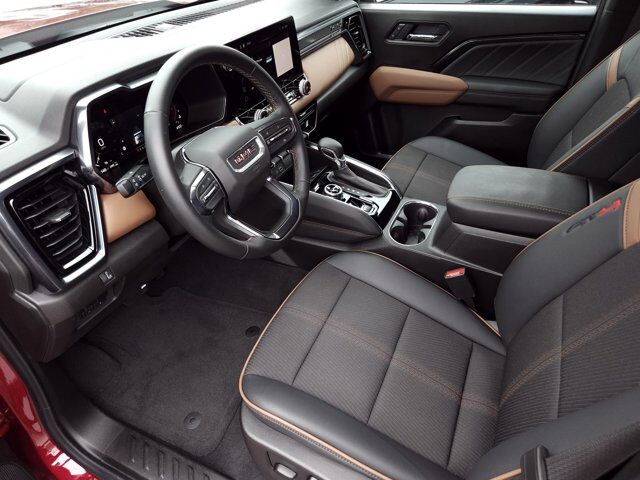 2025 GMC Canyon 4WD AT4 Wilson NC
