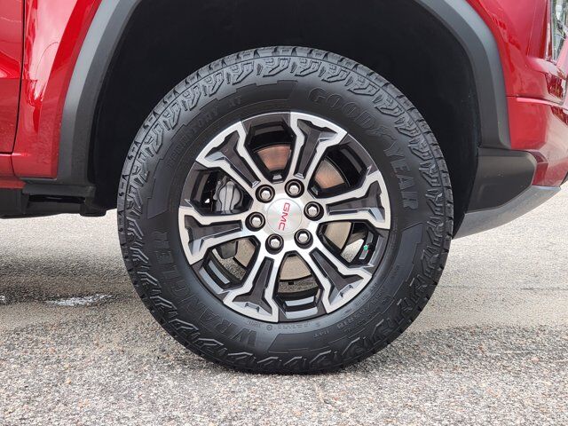 2025 GMC Canyon 4WD AT4 Wilson NC