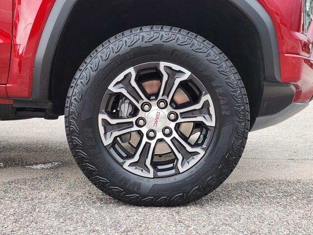 2025 GMC Canyon 4WD AT4 Wilson NC