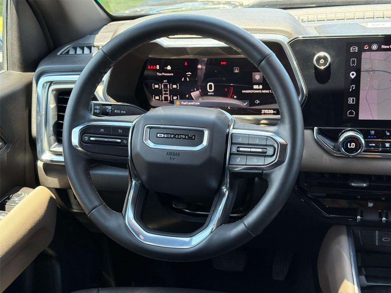 2025 GMC Canyon 4WD Denali Hagerstown MD