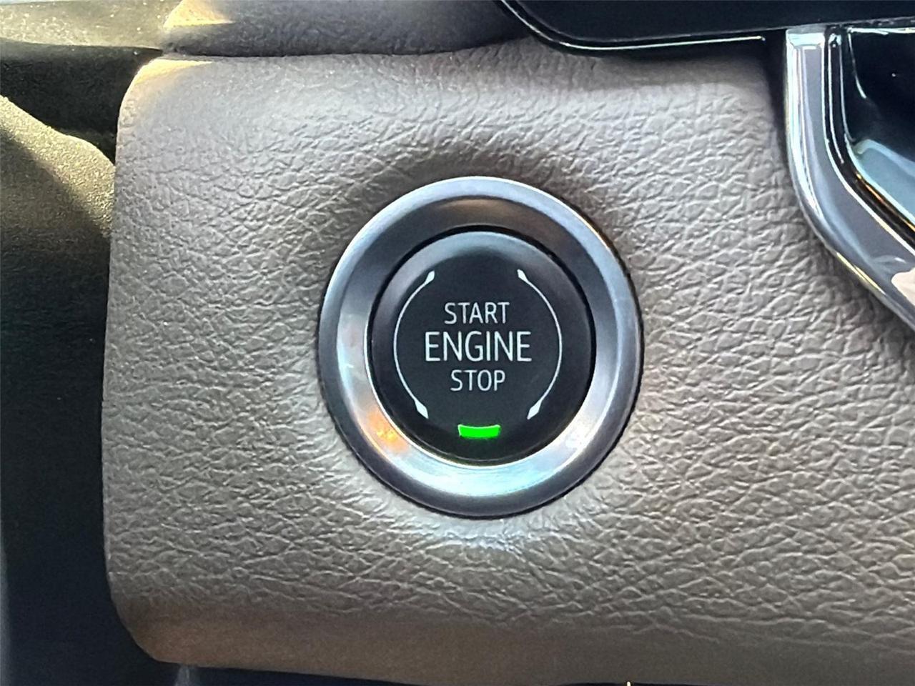 2025 GMC Canyon 4WD Denali Hagerstown MD