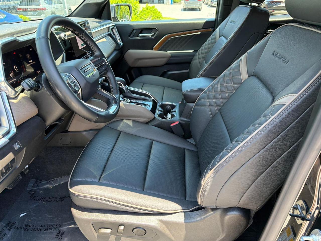 2025 GMC Canyon 4WD Denali Hagerstown MD