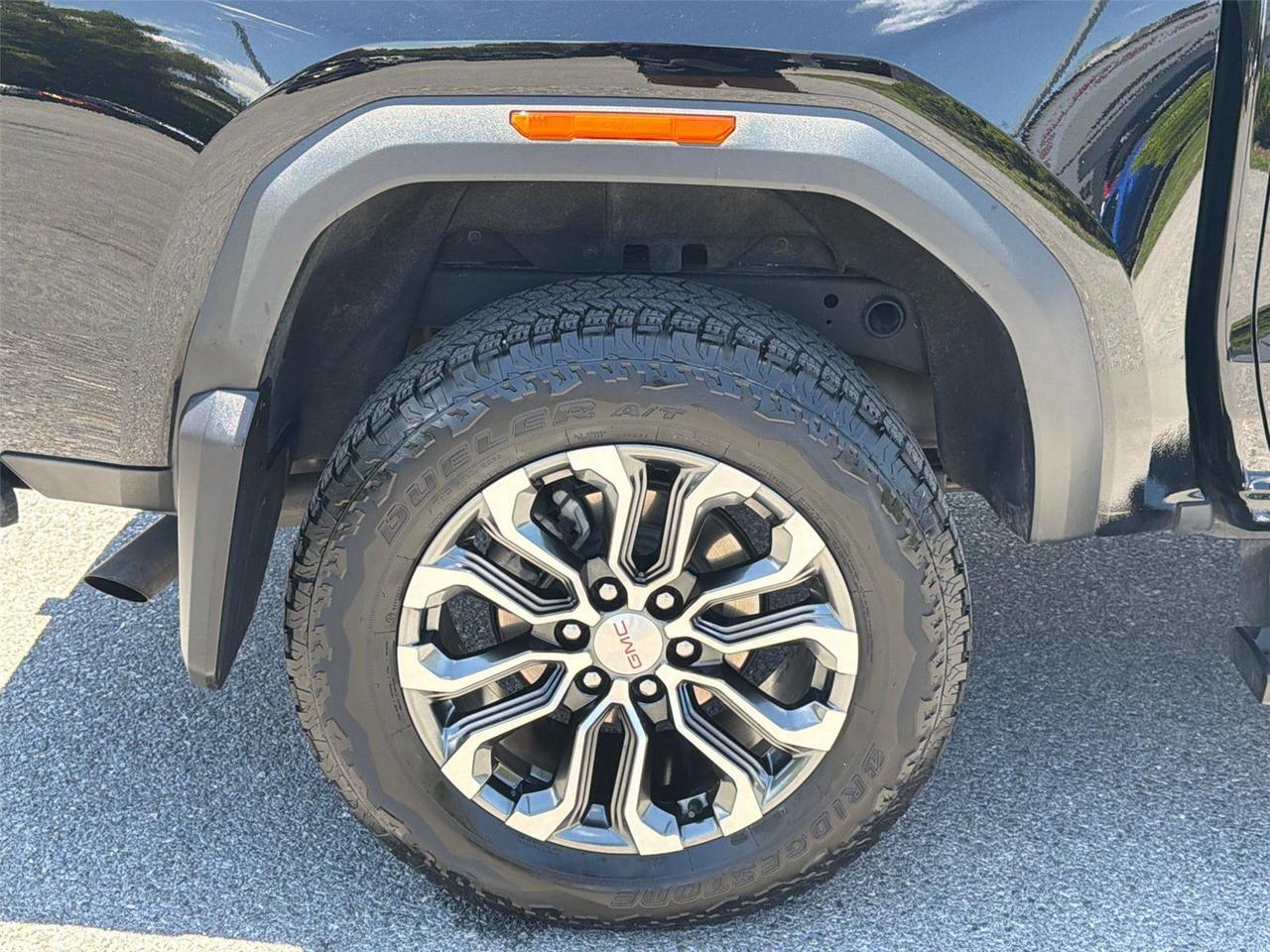 2025 GMC Canyon 4WD Denali Hagerstown MD