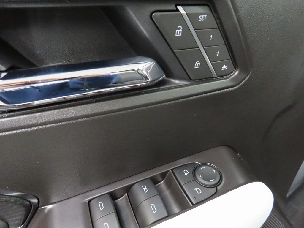 2025 GMC Canyon 4x4 Crew Cab AT4 Fond du Lac WI