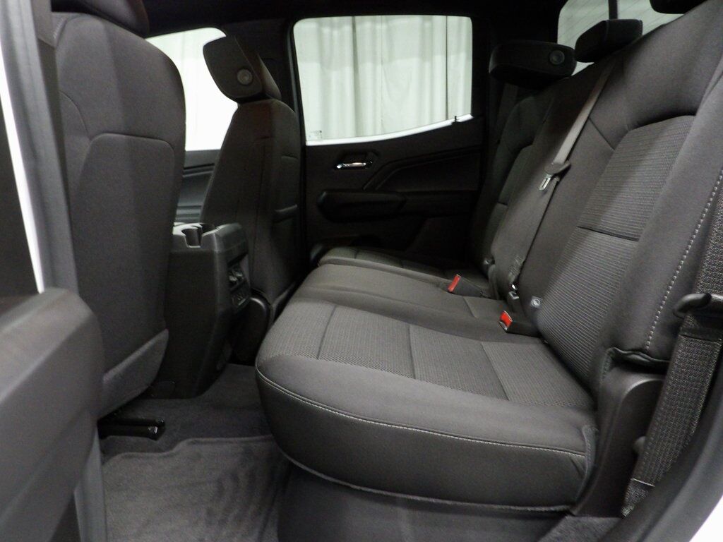 2025 GMC Canyon 4x4 Crew Cab Elevation Fond du Lac WI