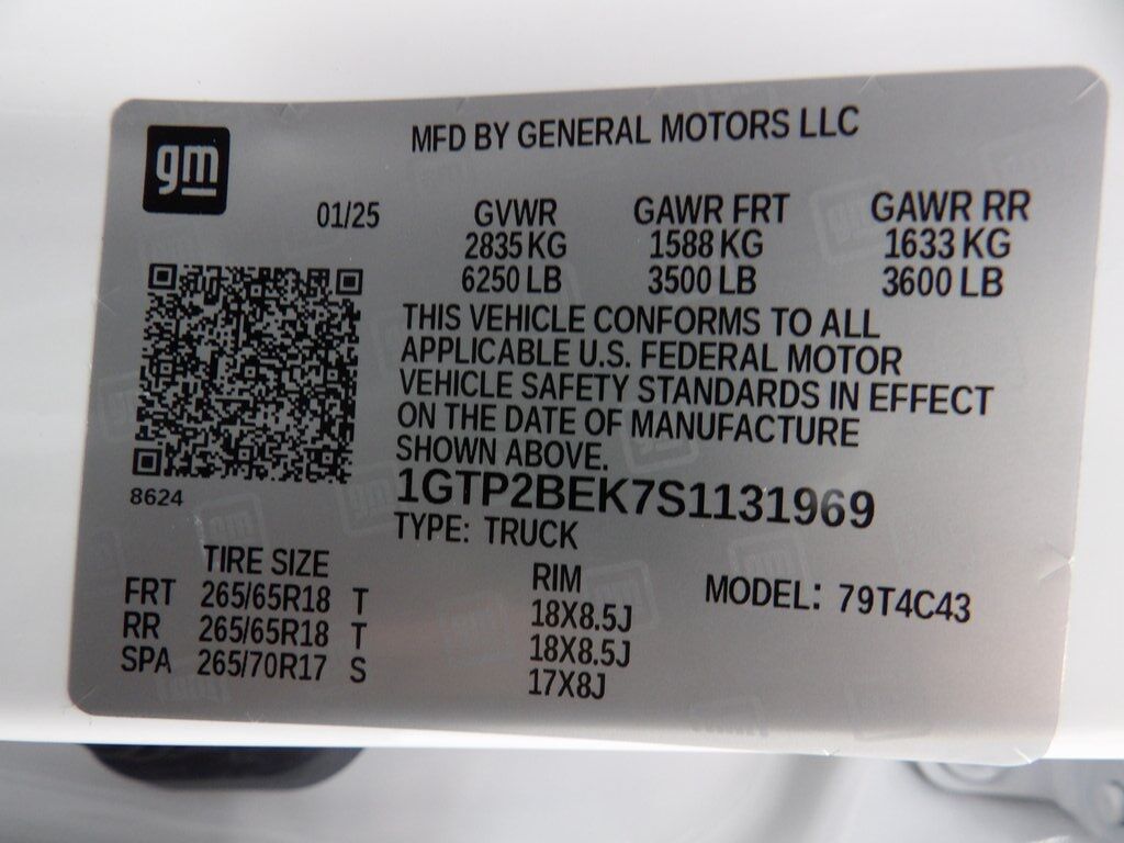 2025 GMC Canyon 4x4 Crew Cab Elevation Fond du Lac WI