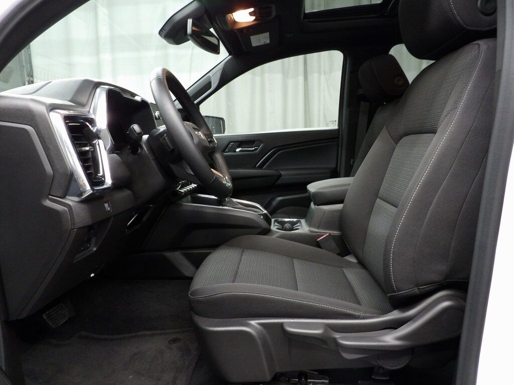 2025 GMC Canyon 4x4 Crew Cab Elevation Fond du Lac WI