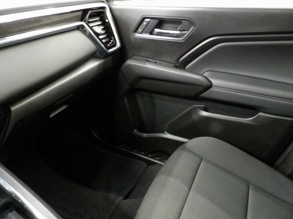 2025 GMC Canyon 4x4 Crew Cab Elevation Fond du Lac WI