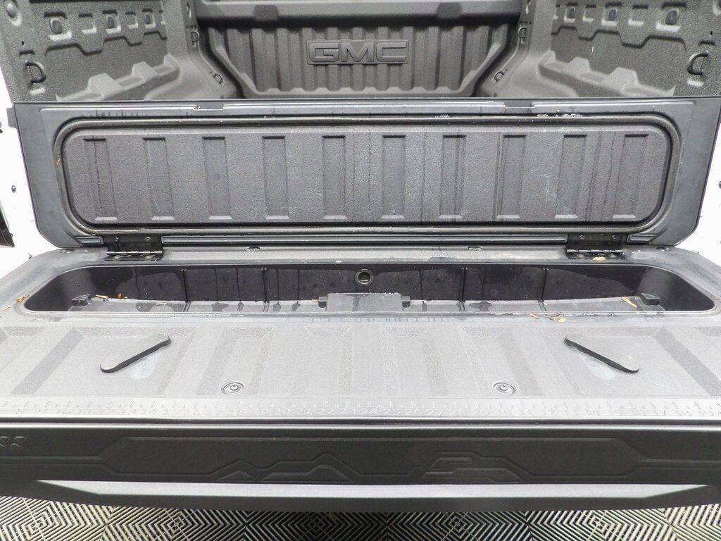 2025 GMC Canyon 4x4 Crew Cab Elevation Fond du Lac WI