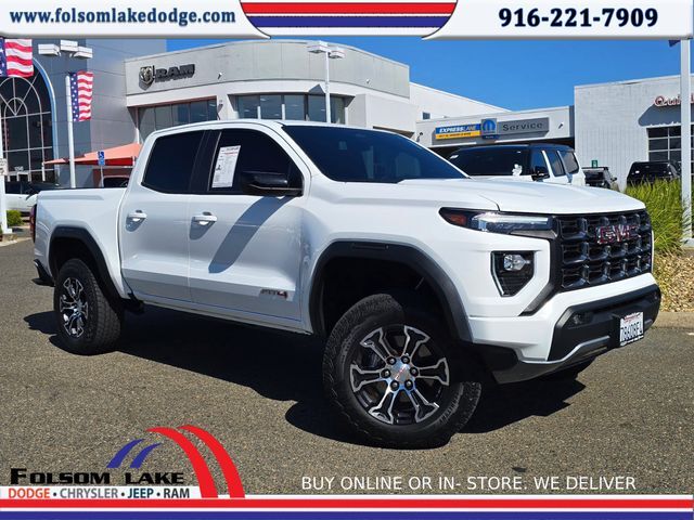 2025 GMC Canyon AT4