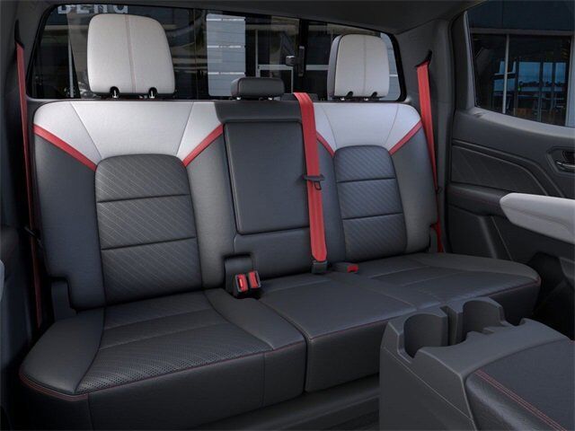 2025 GMC Canyon AT4 Carbondale IL