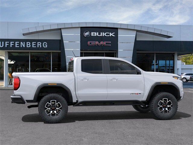 2025 GMC Canyon AT4 Carbondale IL