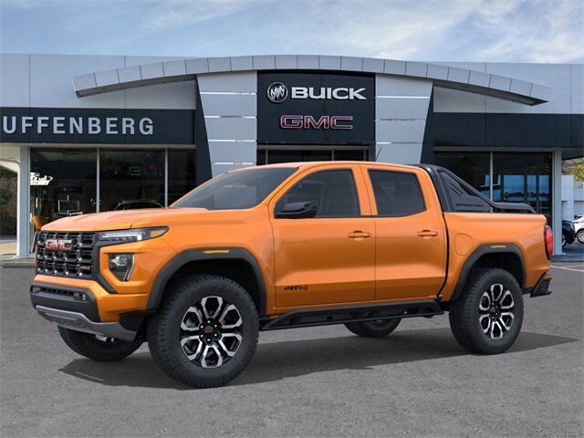 2025 GMC Canyon AT4