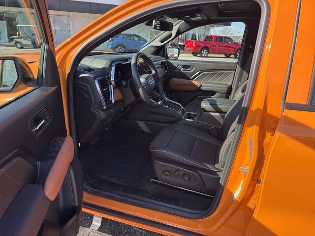 2025 GMC Canyon AT4 Carbondale IL