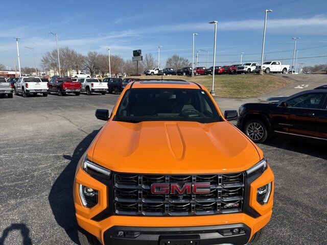 2025 GMC Canyon AT4 Carbondale IL