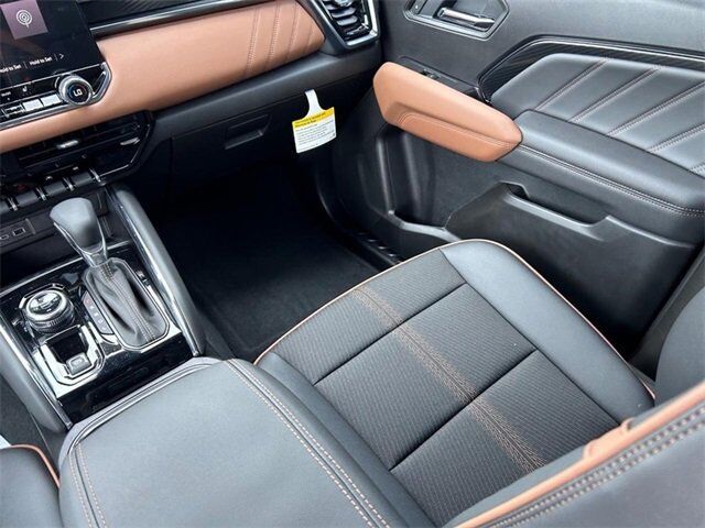 2025 GMC Canyon AT4 Farmington MO