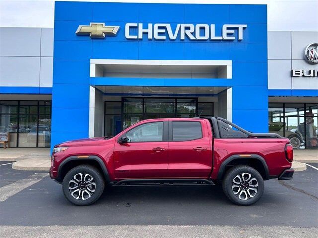 2025 GMC Canyon AT4 Farmington MO