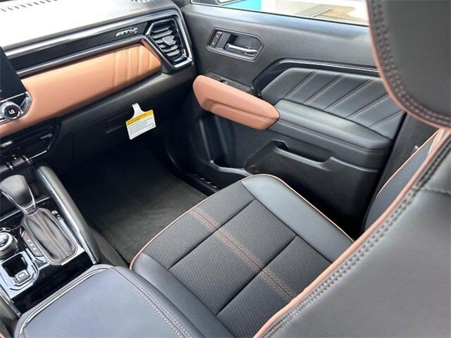 2025 GMC Canyon AT4 Farmington MO